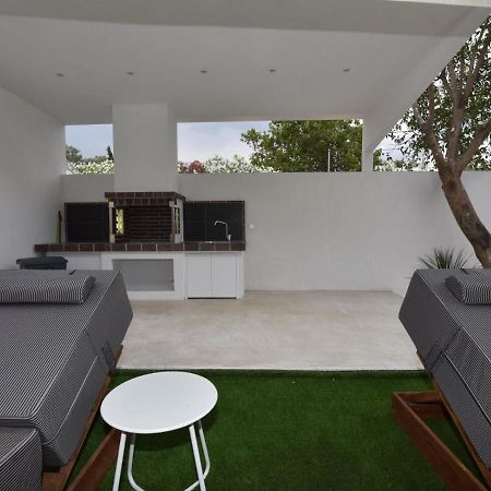 4 Elements Seaside Luxury Suites By Rentalspro Services Nea Moudania Halkidiki Exterior photo