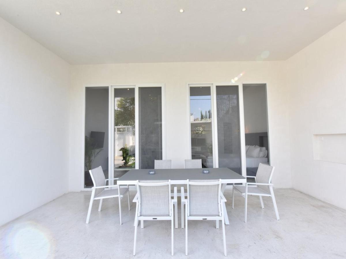 4 Elements Seaside Luxury Suites By Rentalspro Services Nea Moudania Halkidiki Exterior photo